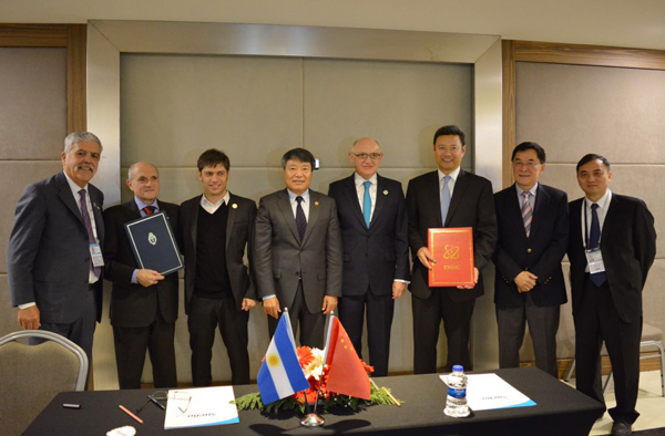 10-56-04-12-7.jpg 10-56-04-12-7.jpg